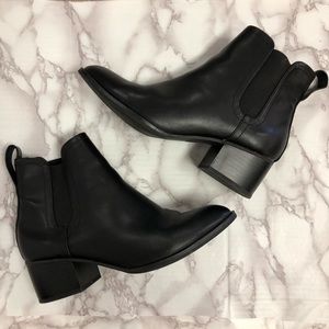 *A NEW DAY* Ankle Boots size 7.5